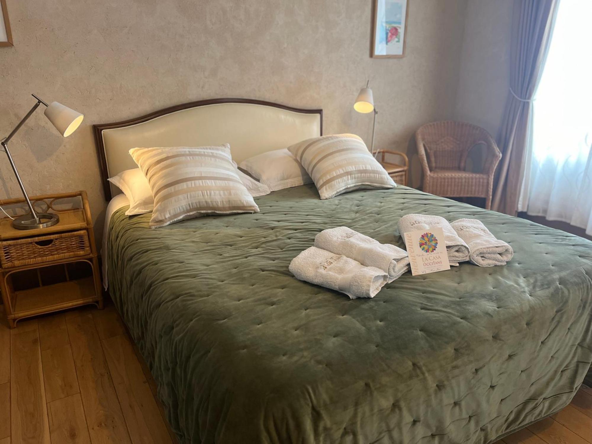 La Casa Occitane Bed and Breakfast Marseillan  Εξωτερικό φωτογραφία